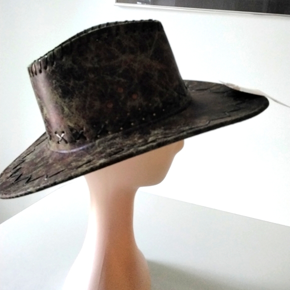 NWT Faux leather cowboy hat, dark brown - Picture 2 of 9